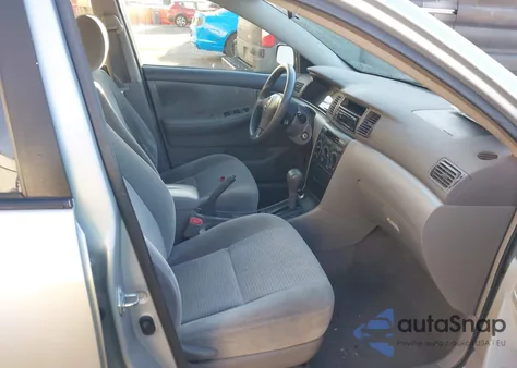 2005 Toyota Corolla Ce z USA, uszkodzony, nr VIN 1NXBR32E25Z513898